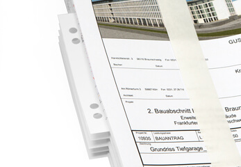Faltung nach DIN 824 Plandruck mit DIN-Faltung 824-B mit Heftstreifen